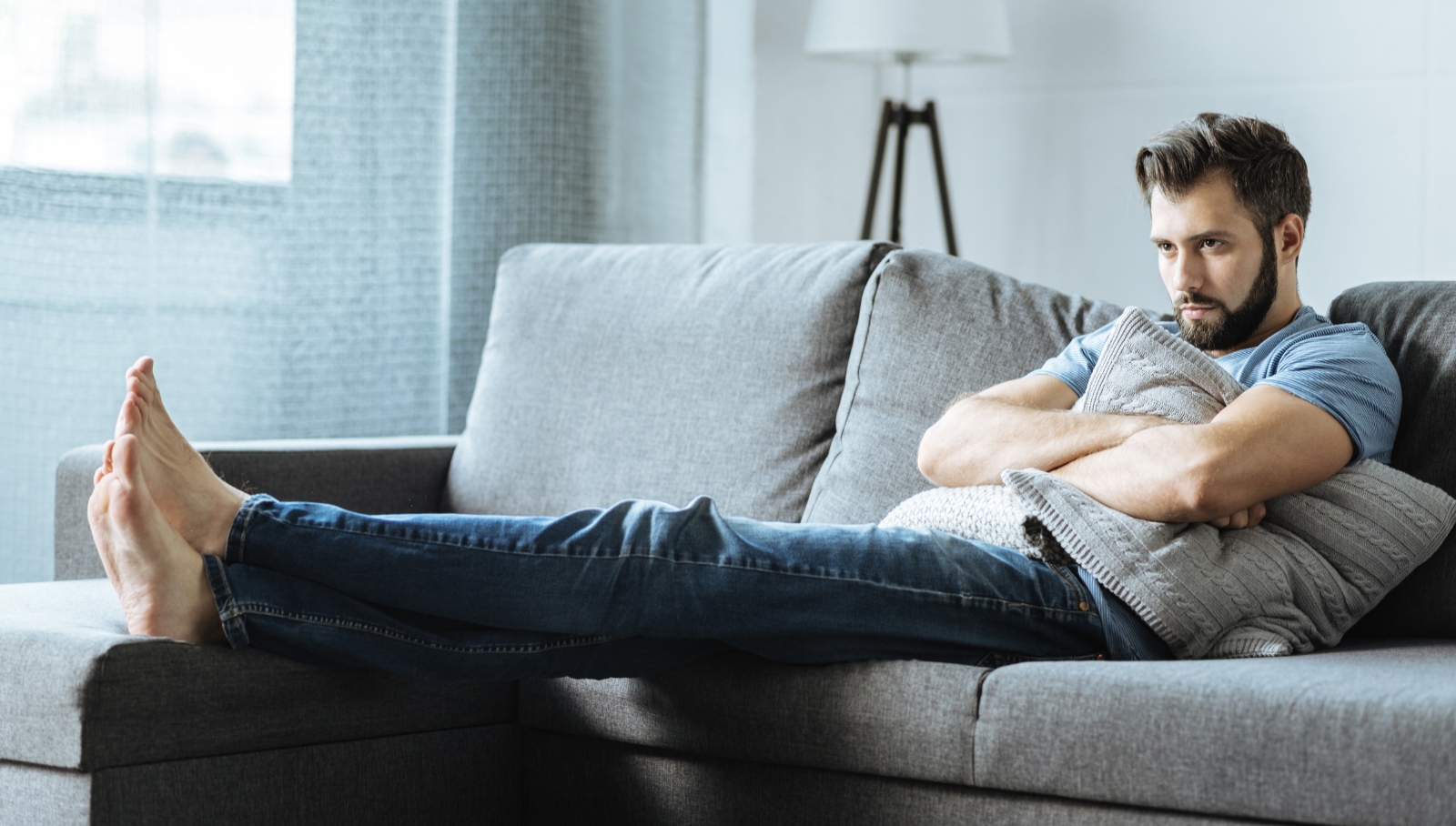 هل الاكتئاب المبتسم خطير؟